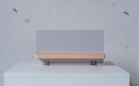 R9 pegboard hinoki stage（キッチン収納）