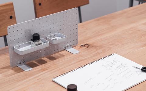 R9 pegboard（収納インテリア）