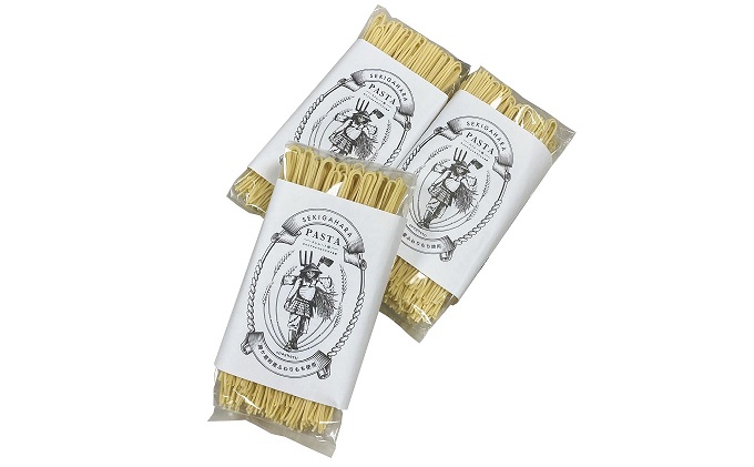 関ケ原町産ふわりもち使用 関ケ原パスタ（ストレート麺）計900g（300g×3袋 約9人前）