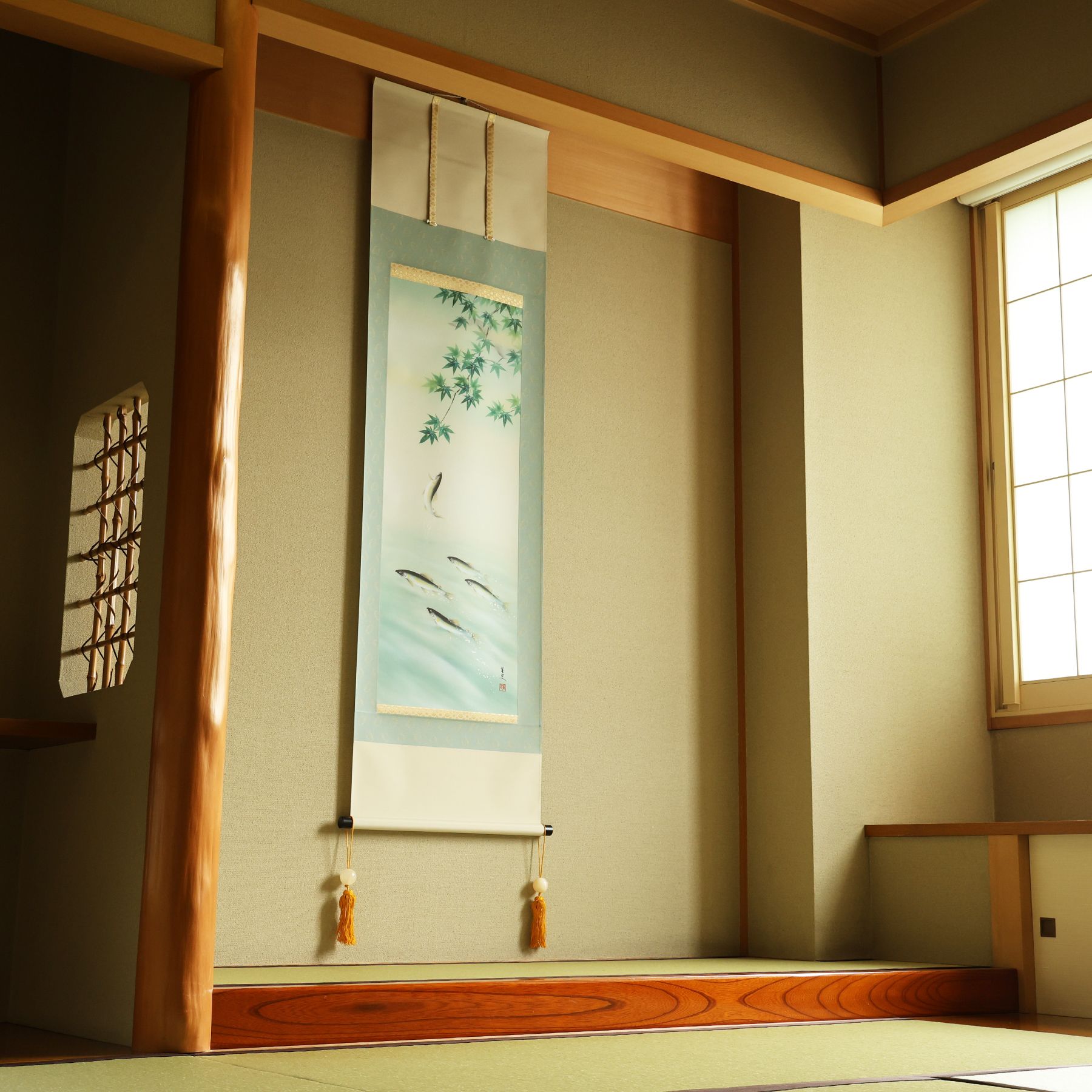 掛軸 「登り鮎」 荒川里史 尺五立