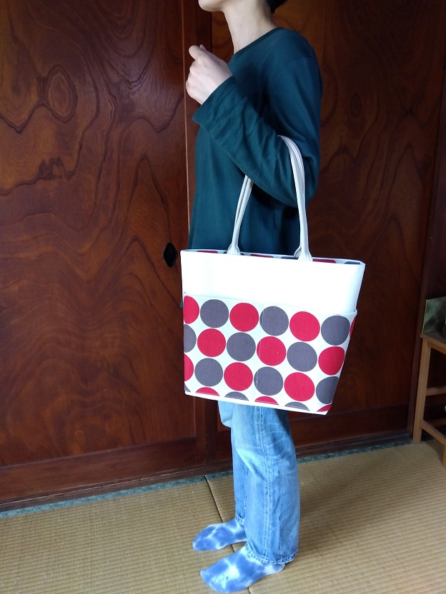 布かばん カルイオモイ トートバッグ ドット柄 ピンク 総裏地 外ポケット 内ポケット