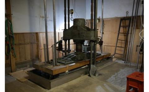 オーダー桐箱入り！純米吟醸久田見 720ml  (満寿美屋ラベル)