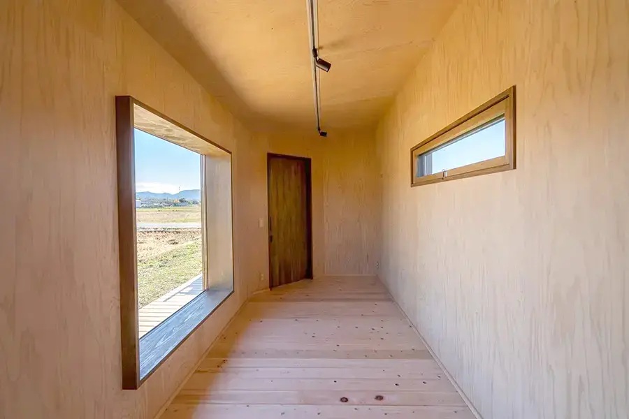 コダマベース 外装ヒノキ無垢仕様 / 内装ヒノキ材 動かせる小屋 小屋 タイニーハウス 東農杉 東濃檜 ベーシックモデル ヒノキ材無垢 東白川村 【北海道・沖縄県・離島配送不可】