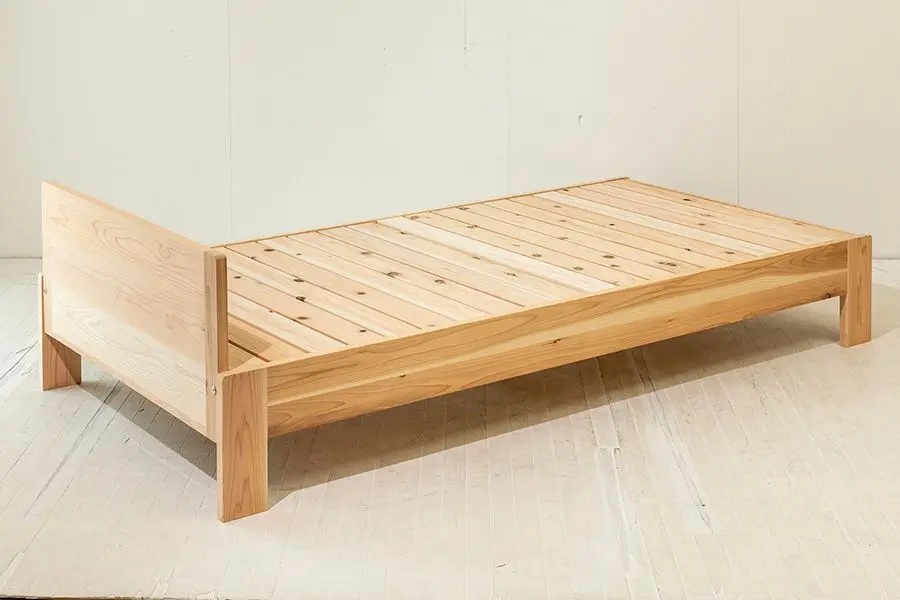 コダマベッド シングル 家具 インテリア寝具 寝具 ベッド ベッドフレーム 岐阜県産 杉 杉材 スギ 天然木 無垢材 オイル仕上げ おしゃれ インテリア 日用品 東白川村 【北海道・沖縄県・離島配送不可】
