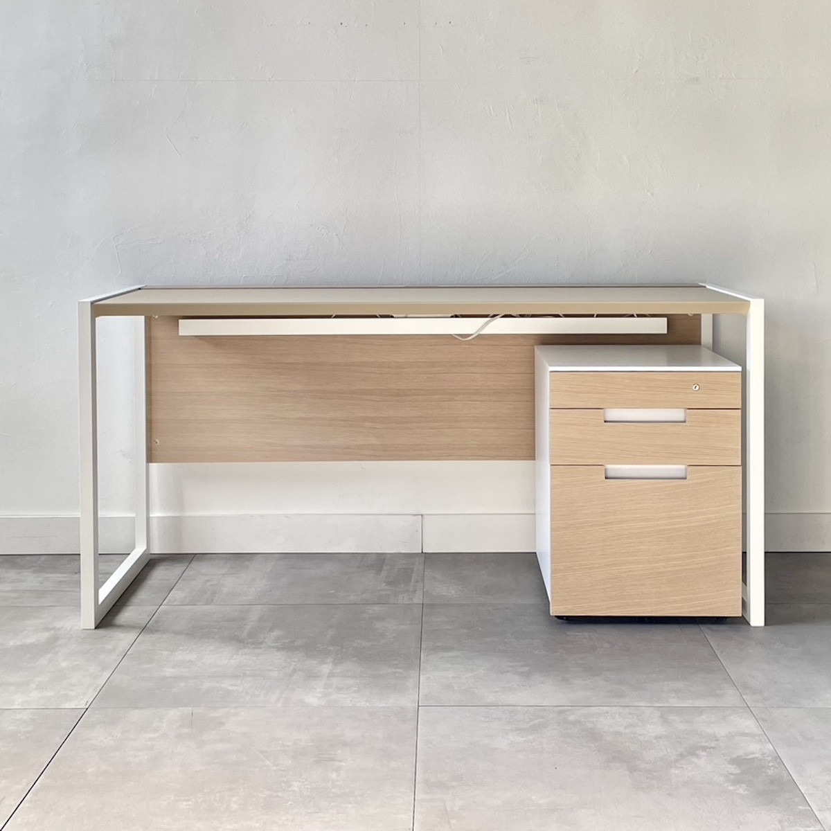 松永工房 MASTER PIECE デスク150 ＆ワゴン ナチュラルカラー×ホワイトカラー 天板合皮 モダンテイスト シンプルデザイン 木製 デスク オフィス ホームユース 書斎 パソコンデスク マスターピース【配送不可：沖縄・離島】