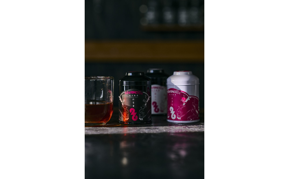 丸子紅茶２６　紅富貴・紅ふじ・ときえ３缶入りギフトセット□