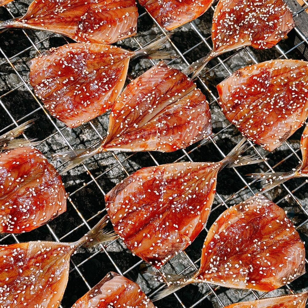 ヤマボシ水産　自家製干物セット 倉沢の鯵天日干し 200ｇ×6Ｐ□