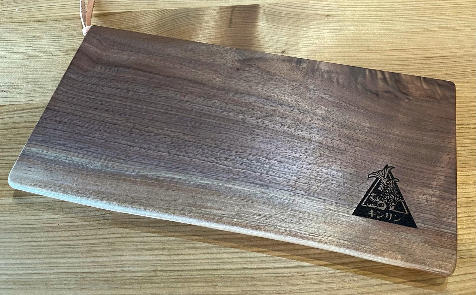 キャンピング カッティングボード 木製（ウォールナット）まな板 アウトドア用品 キャンプ 料理 調理道具□