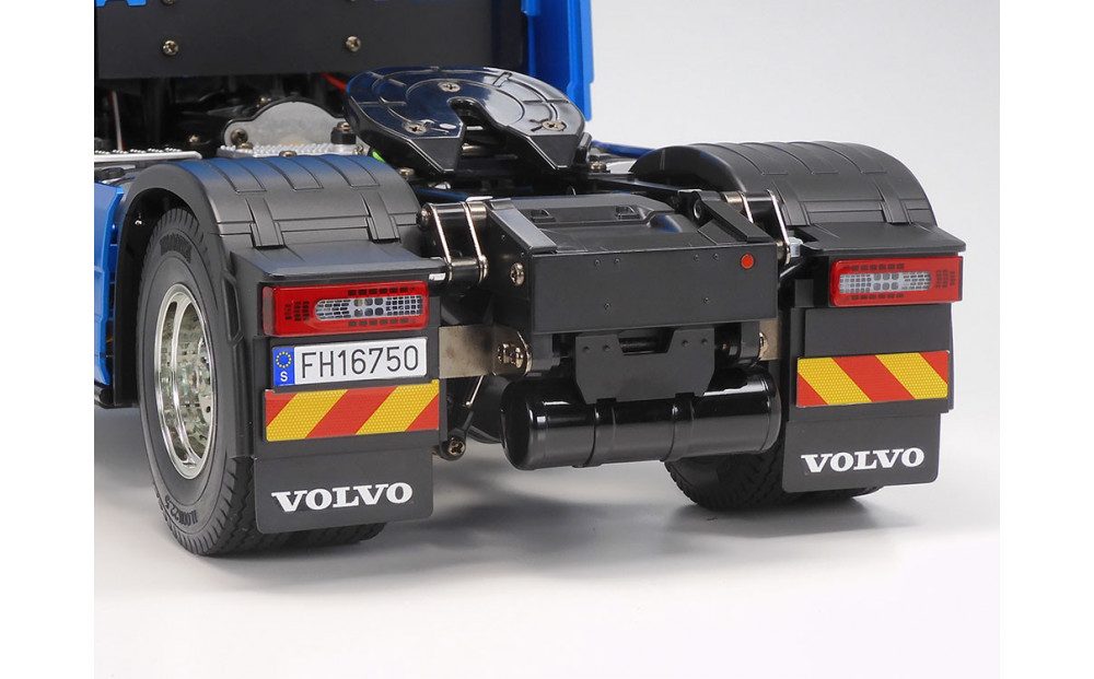 1/14RC ボルボ FH16 グローブトロッターXL 750 4×2 フルオペレーションセット