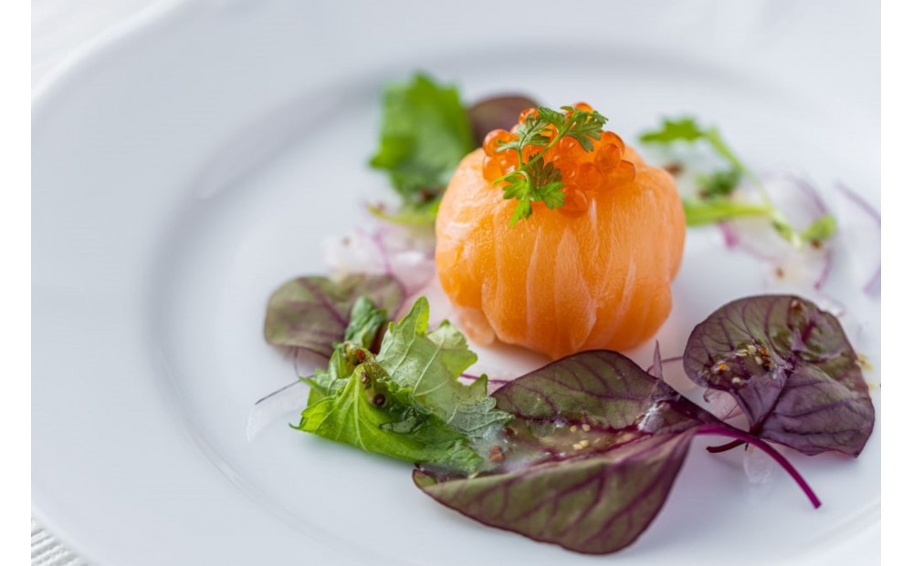 森の中の小さなレストラン