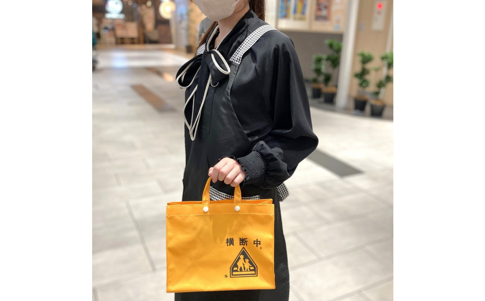 横断バッグ ランチバッグ＆カード入れ＜オレンジ＞◆