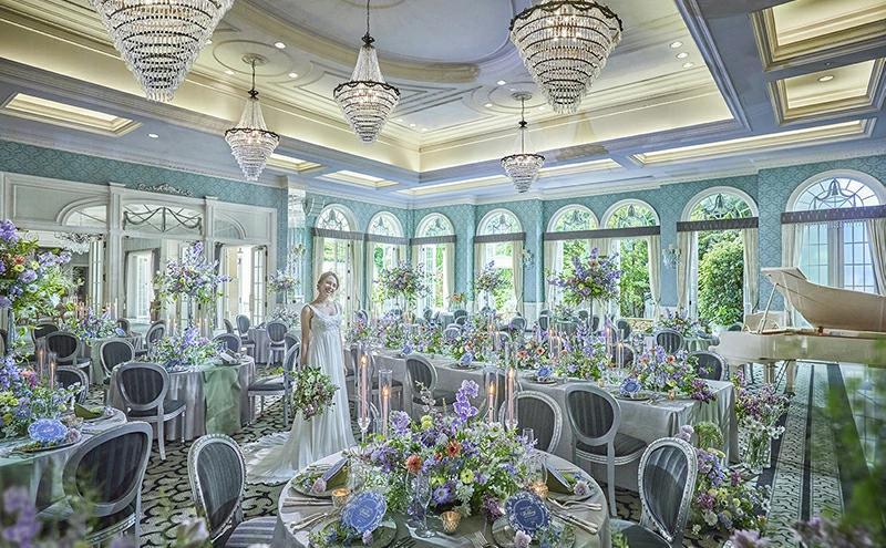 大聖堂と本格洋館でPREMIUMフォトウェディング（Esprit de Natureのステンドグラスが美しい大聖堂と緑豊かな本格洋館でフォトウェディングプラン）静岡市 カップル 夫婦 記念日 お祝い 結婚式 ウェディング 写真