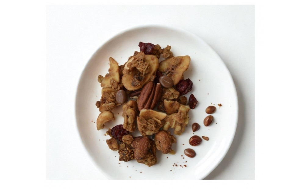 自家製メープルグラノーラ　190g×4種　セット　そのまま食べてもおいしい手作りグラノーラ　 オートミール 朝食 食品 グルメ お取り寄せ ギフト 国産 ドライフルーツ  クランベリー レーズン バナナ　ミックスナッツ はちみつ 小分け グラノーラ 人気 　おつまみ　おすすめ 静岡市　