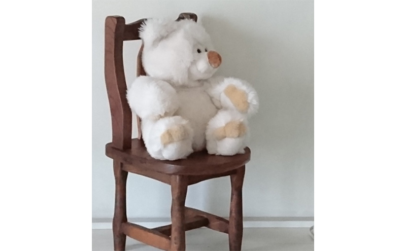 アンティーク調 かわいい子供椅子 (ケヤキ無垢材）【配送不可：沖縄県・離島】家具 イス 木製