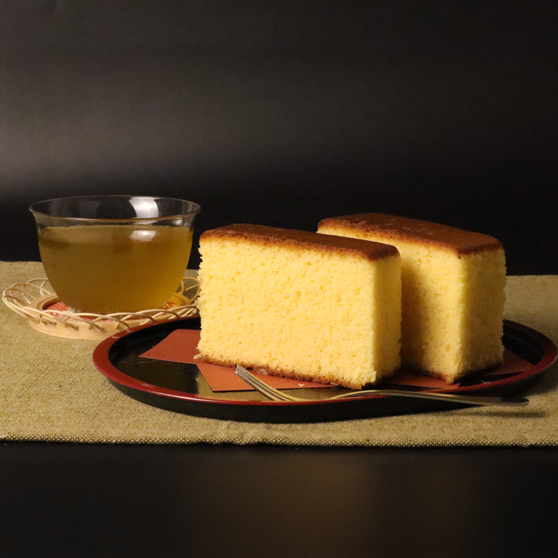 昔ながらのカステラ 1本 中（12cm × 27cm）兎月園 カステラ 和菓子 はちみつ 静岡県三島市