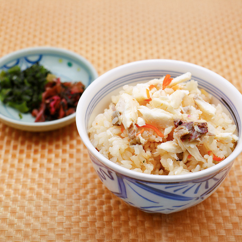 真鯛 あら汁 4食セット 魚料理 鯛料理 海の幸 本格 職人 調理 真空パック 簡単 温めるだけ 即席 レトルト 和食 贈り物 ギフト お取り寄せ グルメ 600g×4袋 たい タイ 鯛 魚介 煮物 おかず 惣菜 冷凍食品 おつまみ 晩酌 鍋 宅飲み おうちごはん 静岡グルメ 三島市 静岡県