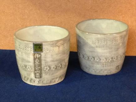 三島産 大房氏暦 伊豆三島暦 蕎麦猪口ペアセット 2個 そば猪口 そばちょこ 蕎麦ちょこ 陶器 手作り 工芸 和食器 小鉢 酒器 日本酒 カップ ペアセット 2個 セット 食器 おしゃれ 贈り物 ギフト プレゼント 贈答用 来客用 引き出物 引出物 結婚祝い 内祝い 誕生日 記念日 口径 8cm 高さ 7cm 静岡県 三島市