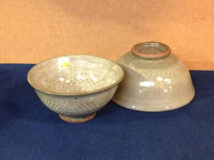 三島産 大房氏暦 手飯茶碗 大小 2個 陶器 飯茶碗 ペア 手作り 逸品 おしゃれ 和風 工芸美 贈答用 プレゼント 茶碗 お皿 陶器 口径 約11.5ｃｍ 高さ 約6cm 大小ペア 食器 伝統工芸 ギフト 贈り物 記念日 引き出物 結婚祝い 内祝い 三島市 静岡県