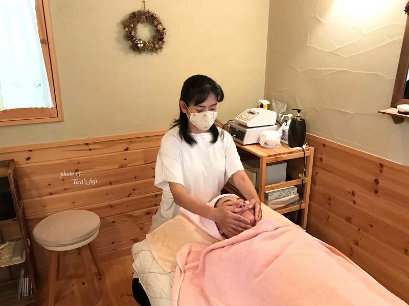 0025-102-01 【女性限定】富士山の麓で創られた植物療法トリートメント 70分コース TERA'S FUJI テラスフジ