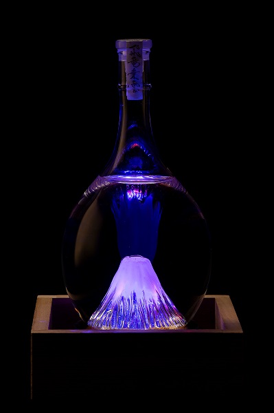 0087-97-01 富士の酒 「飛竜乗雲」 -純米大吟醸- 900ml