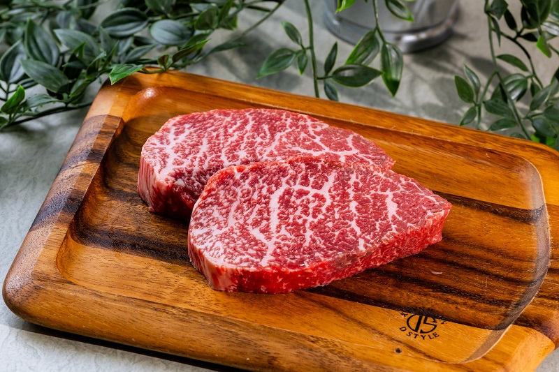 0020-110-01 富士山竹川牛 サーロインミニステーキ 100g & ヒレ 120g×1枚 & リブロース焼肉 200g