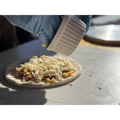 静岡県伊東市【奏の森リゾート】奏の森Resorts内モリノオトのピザ作り体験2枚コース