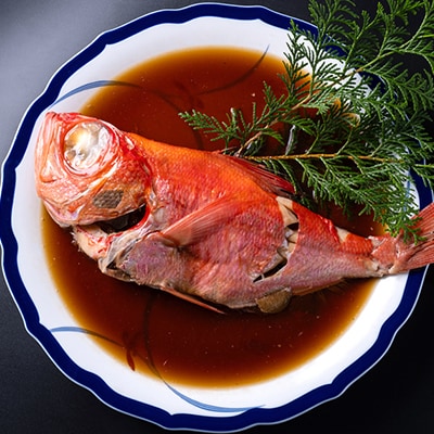 【伊豆名産】静岡県産の肉厚ふわふわな金目鯛の煮付け1尾(300g～400g)※化粧箱入り【配送不可地域：離島】