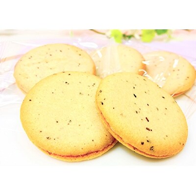 GEOの月(6個入)・GEOまん(6個入)・GEOラングドシャ(15枚入)　各1箱