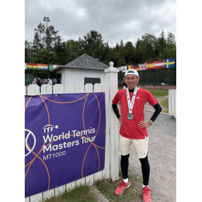 【初級者向け】世界マスターズランキングトップ10入りプロによるテニスパーソナルレッスン(1回分)