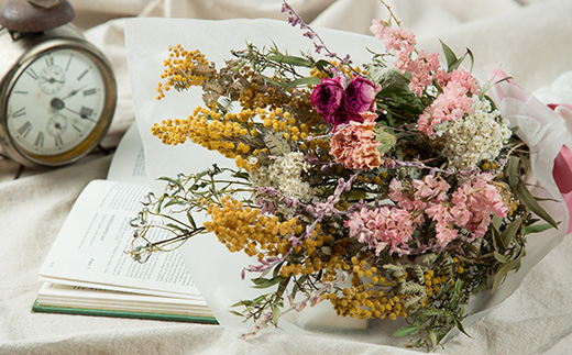 ドライフラワースワッグ(花束)M