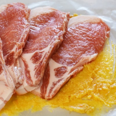 黒毛和牛「遠州夢咲牛極上サーロイン」と遠州麦豚「極楽豚」の特選味噌漬けセット【配送不可地域：離島】