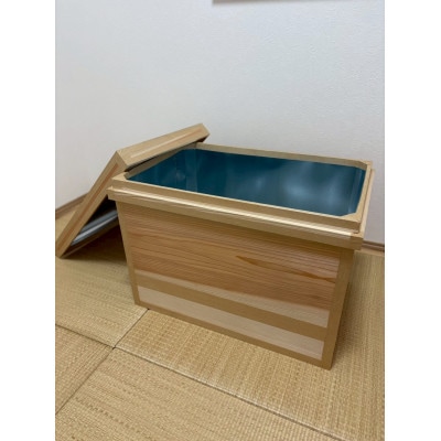 静岡県産材　天竜杉　茶箱40キロ