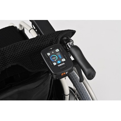 静岡県磐田市　電動車いす「遊歩アクティブ(介助用操作部付)」