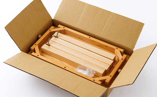 ヒノキキッズデスク(幼児机)