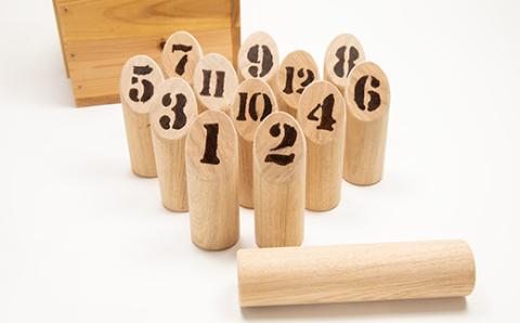 モルックを使って行う競技用「もくバー」