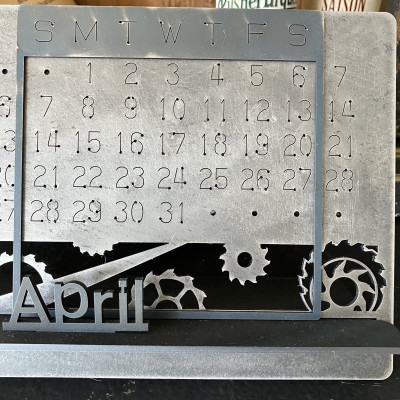 【インダストリアル】アイアン万年カレンダー(スタイリッシュ)