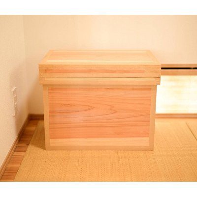 静岡県産材　天竜杉　茶箱20キロ