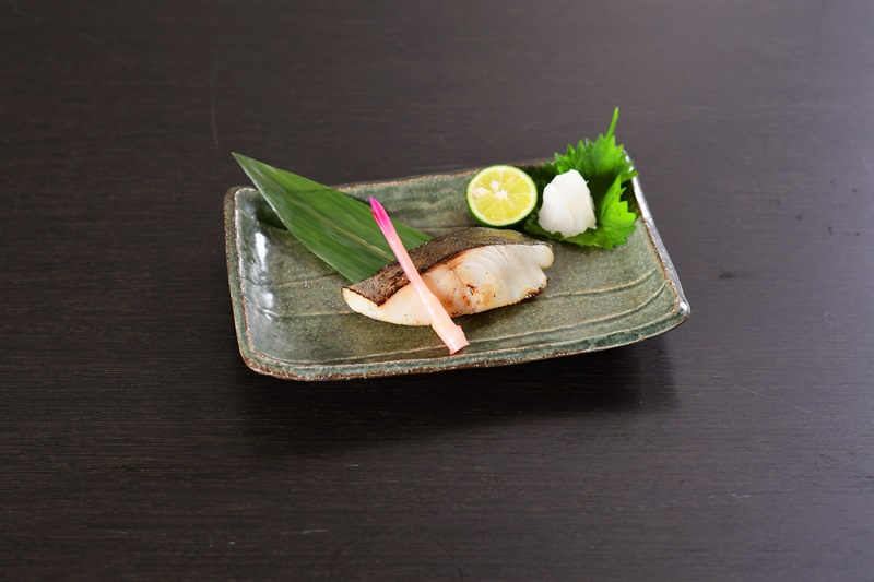 a10-1156　水産庁長官賞受賞  京都酒蔵  小分け 銀ダラの粕漬け 1切×4袋入