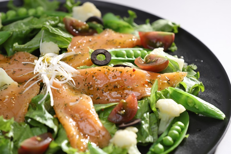 a15-642　サーモンの漬丼バラエティセット（10P入）