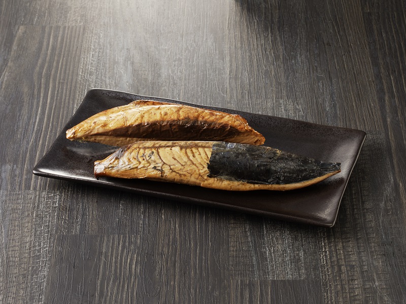 a28-034　焼津産一本釣り かつお の なまり節 約1.5kg