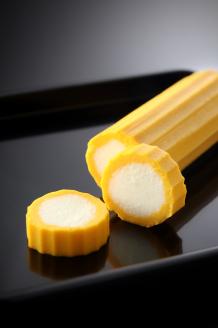 a23-025　お正月 蒲鉾 伊達巻 錦玉子 生わさび 期間限定 セット