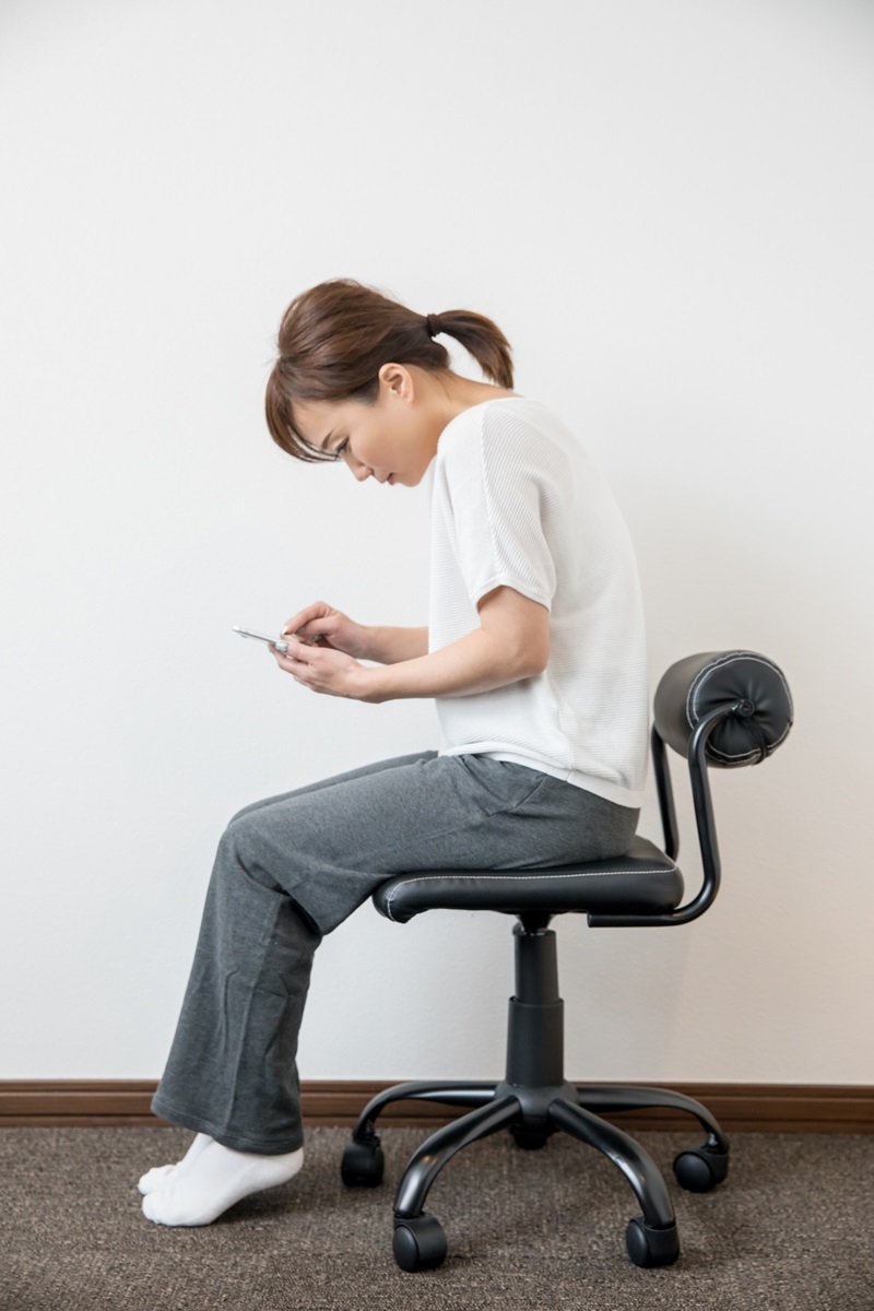 a33-018　猫背矯正お試しコース