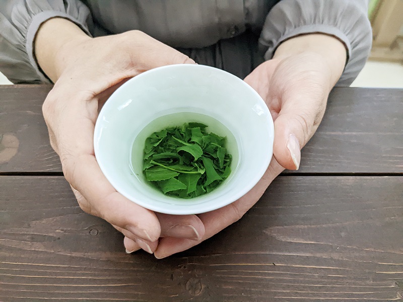 a37-001　玉露名人　前島東平さんの玉露　２本