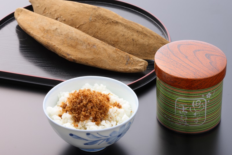 a40-003　味薫り かつお 佃煮 桐箱入り