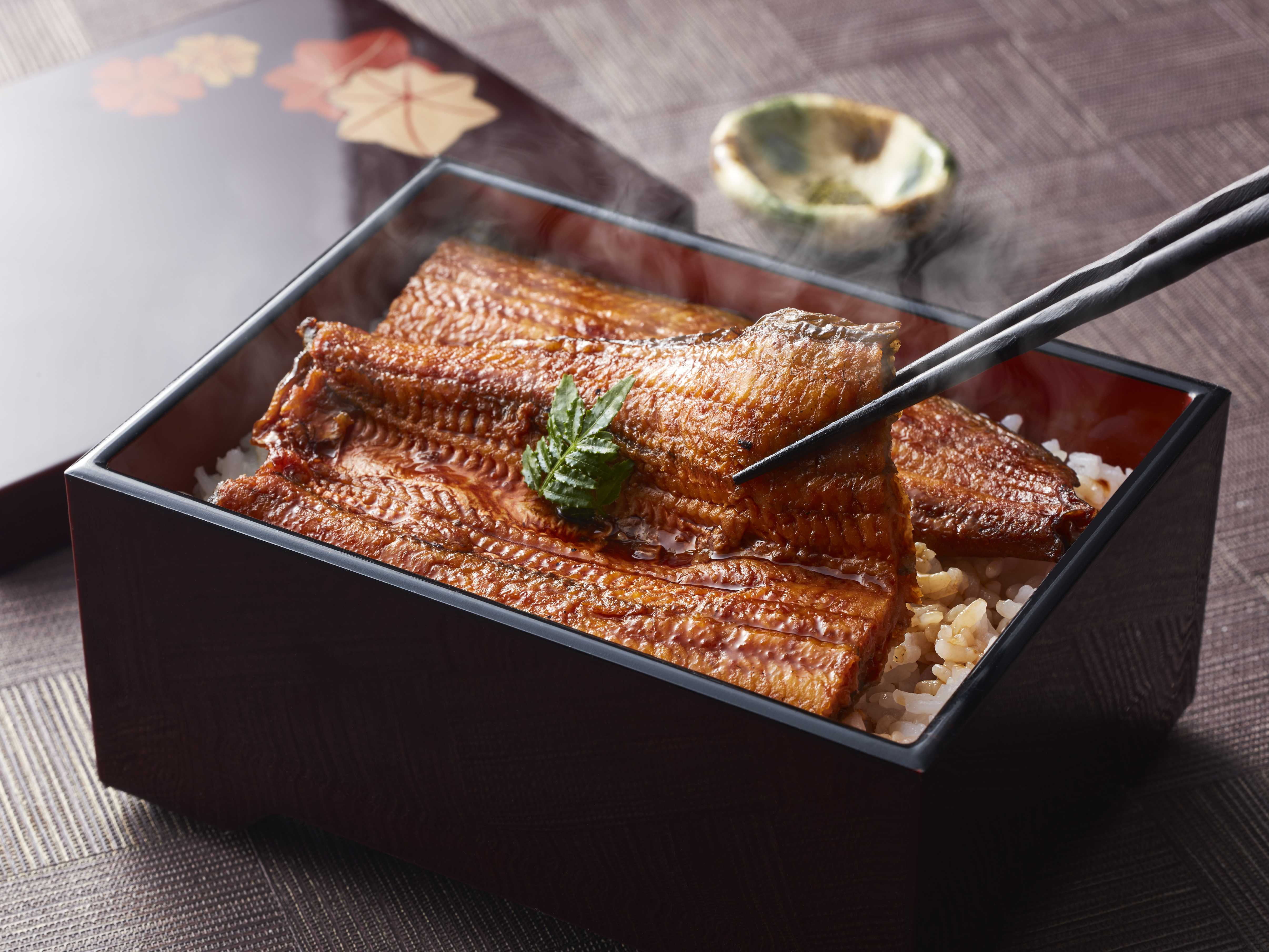 a40-098　【無添加】静岡県産 うなぎ 長焼き 140g 5尾