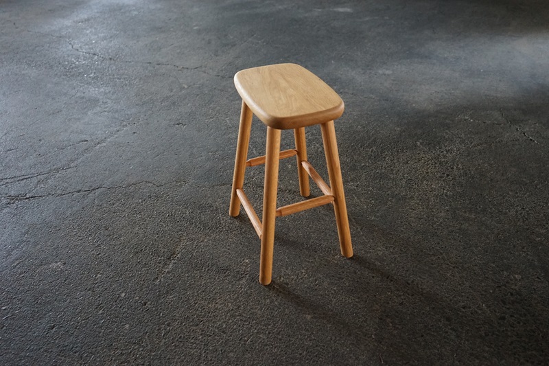 a69-003　スリムスツール