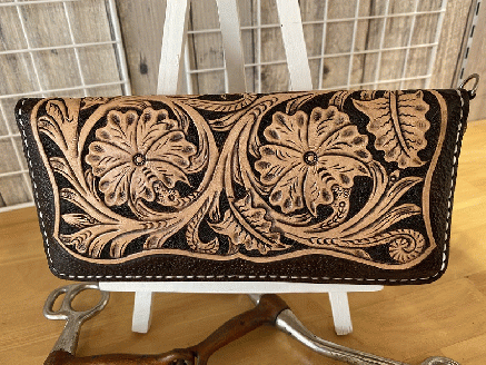 b185-001　ハンドメイド牛革フル・シェリダンカービング長財布