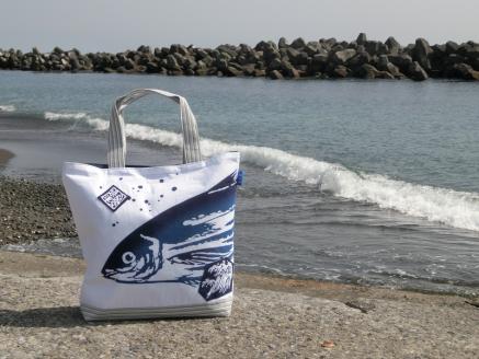 a10-828　焼津 鰹 かつお トート バッグ