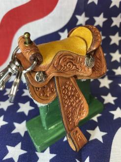 a10-834　静岡側からの 富士山 キーリング 磁石入り