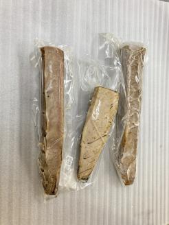 a10-927　ビンチョウマグロ炭火焼タタキ 約1.2kg